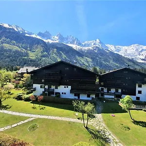 https://chamonix-superbe-appartement-vue-mont-blanc.hotels-rhonealpes.com